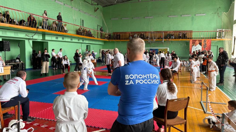 Сегодня 22 марта в городе Красный луч побывал на турнире«Кубок Донбасса» по Киокушин карате! Сегодня 22 марта в городе Красный луч побывал на турнире«Кубок Донбасса» по Киокушин карате!