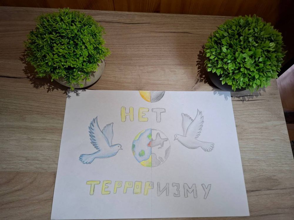 Мы против терроризма. Сегодня, 22 марта, исполняется год со дня теракта в концертном зале «Крокус Сити Холл». Этот день стал одним из самых страшных и трагичных в современной истории России и оборвал жизни многих людей Мы против терроризма. Сегодня, 22 марта, исполняется год со дня теракта в концертном зале «Крокус Сити Холл». Этот день стал одним из самых страшных и трагичных в современной истории России и оборвал жизни многих людей