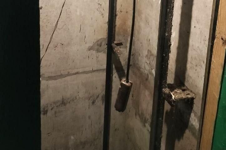 Более 5,5 тысяч квартир в ЛНР будут оснащены новыми лифтами к середине 2025 года Более 5,5 тысяч квартир в ЛНР будут оснащены новыми лифтами к середине 2025 года