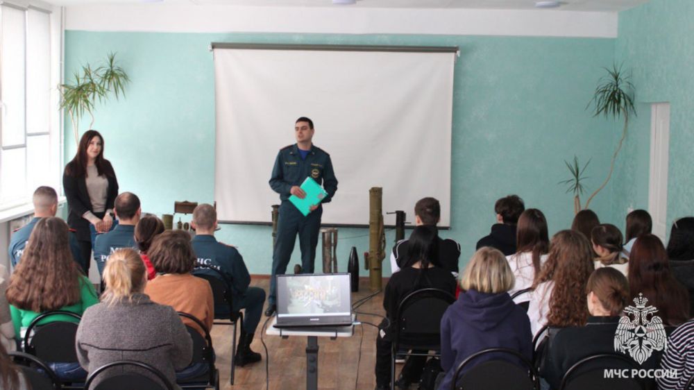 В учебных заведениях Стаханова проводятся уроки безопасности В учебных заведениях Стаханова проводятся уроки безопасности