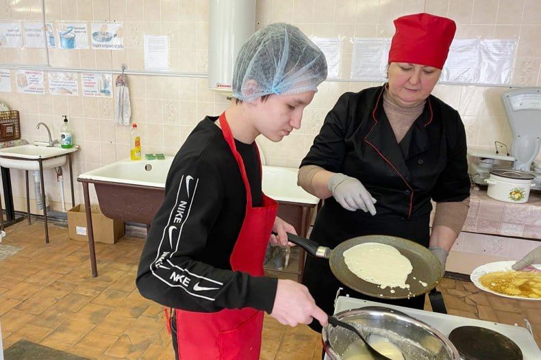 В целях содействия республике в реализации задач по профессиональной ориентации обучающих, ознакомления с рабочими профессиями и формирования первичных практичных навыков, в рамках реализации проекта «Билет в Будущее»... В целях содействия республике в реализации задач по профессиональной ориентации обучающих, ознакомления с рабочими профессиями и формирования первичных практичных навыков, в рамках реализации проекта «Билет в Будущее»...