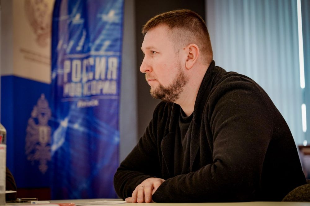 — Движение Первых – очень важная часть воспитательной системы, действующей в регионе, — Глава ЛНР Леонид Пасечник — Движение Первых – очень важная часть воспитательной системы, действующей в регионе, — Глава ЛНР Леонид Пасечник