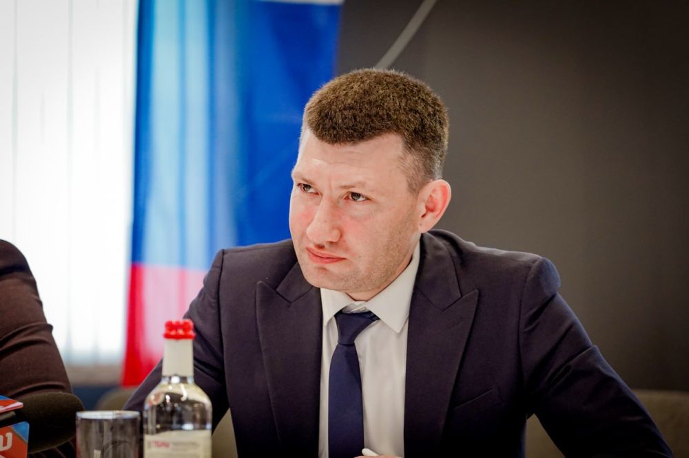 — Движение Первых – очень важная часть воспитательной системы, действующей в регионе, — Глава ЛНР Леонид Пасечник — Движение Первых – очень важная часть воспитательной системы, действующей в регионе, — Глава ЛНР Леонид Пасечник