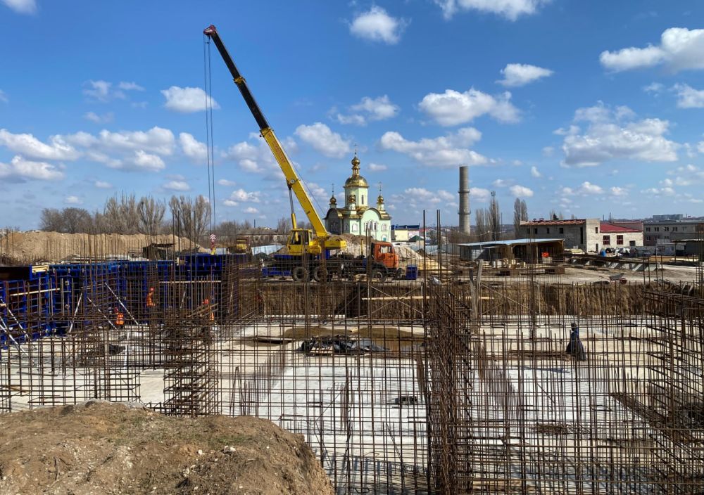 В ЛНР оформлено более 700 льготных ипотек В ЛНР оформлено более 700 льготных ипотек