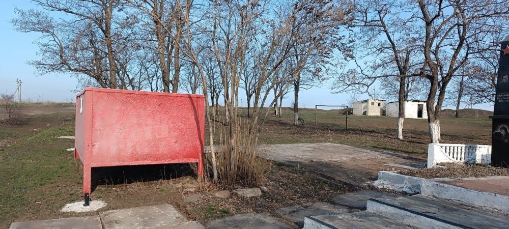 Специалисты отдела по делам территорий Администрации Антрацитовского муниципального округа выражают благодарность сотрудникам отдела МВД России «Антрацитовский» за оперативную работу по выявлению нарушителей правопорядка... Специалисты отдела по делам территорий Администрации Антрацитовского муниципального округа выражают благодарность сотрудникам отдела МВД России «Антрацитовский» за оперативную работу по выявлению нарушителей правопорядка...