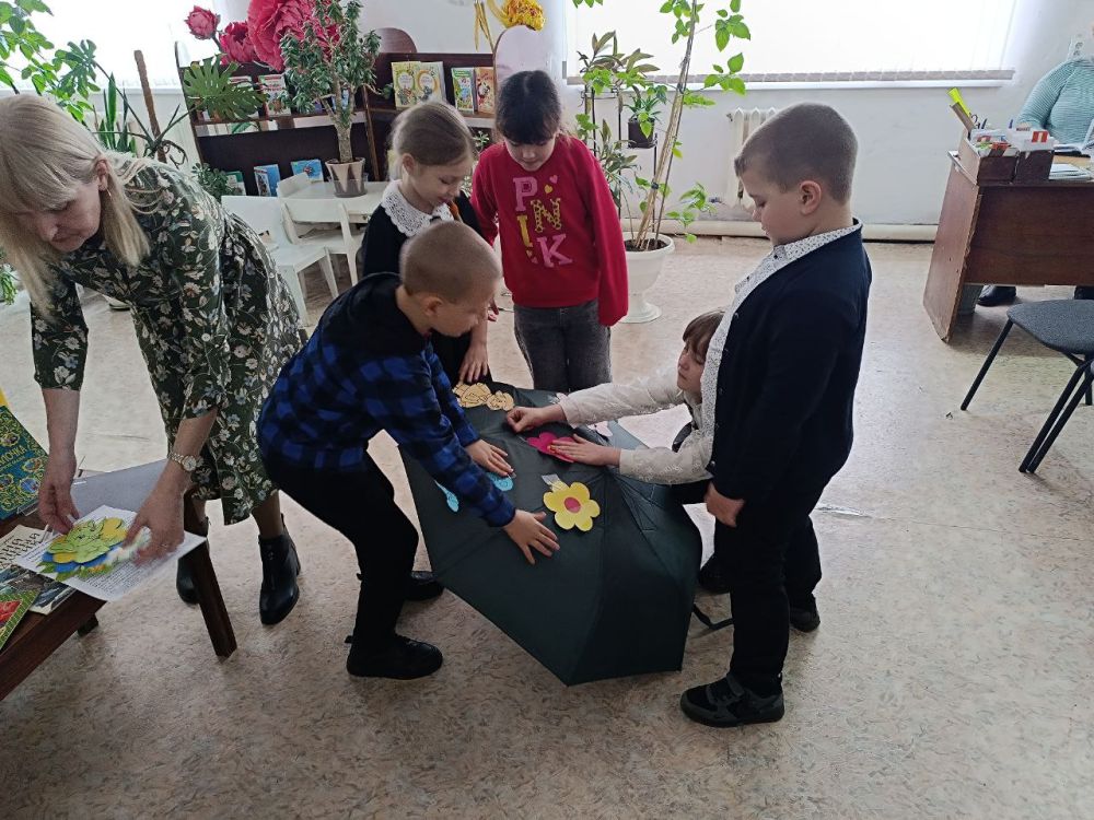 Традиционно, в марте месяце в Детской библиотеке проходит Неделя детской книги Традиционно, в марте месяце в Детской библиотеке проходит Неделя детской книги