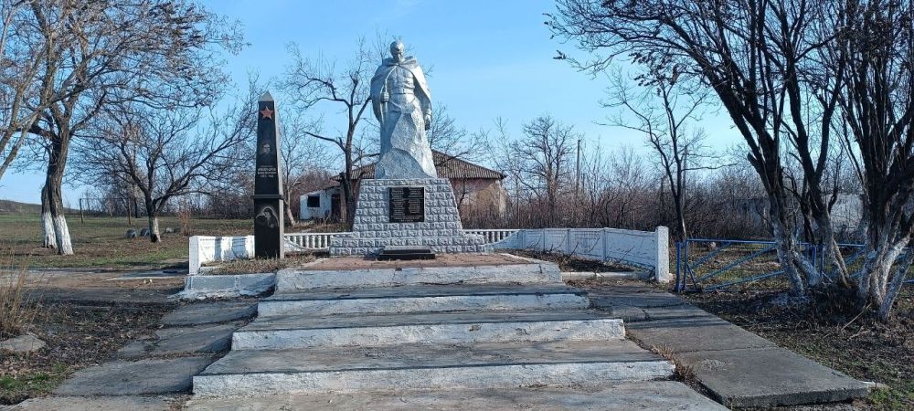 Специалисты отдела по делам территорий Администрации Антрацитовского муниципального округа выражают благодарность сотрудникам отдела МВД России «Антрацитовский» за оперативную работу по выявлению нарушителей правопорядка... Специалисты отдела по делам территорий Администрации Антрацитовского муниципального округа выражают благодарность сотрудникам отдела МВД России «Антрацитовский» за оперативную работу по выявлению нарушителей правопорядка...