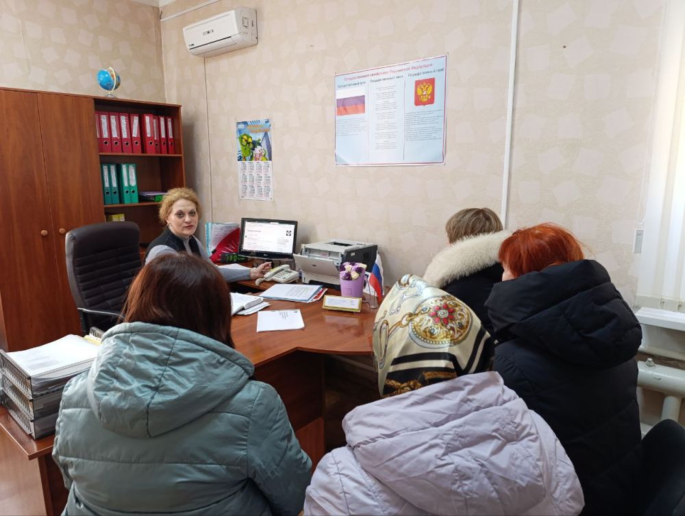 В марте 2025 года в территориальном отделении Государственного казенного учреждения «Республиканский центр занятости населения Луганской Народной Республики» в городе Брянке были проведены семинары для индивидуальных... В марте 2025 года в территориальном отделении Государственного казенного учреждения «Республиканский центр занятости населения Луганской Народной Республики» в городе Брянке были проведены семинары для индивидуальных...