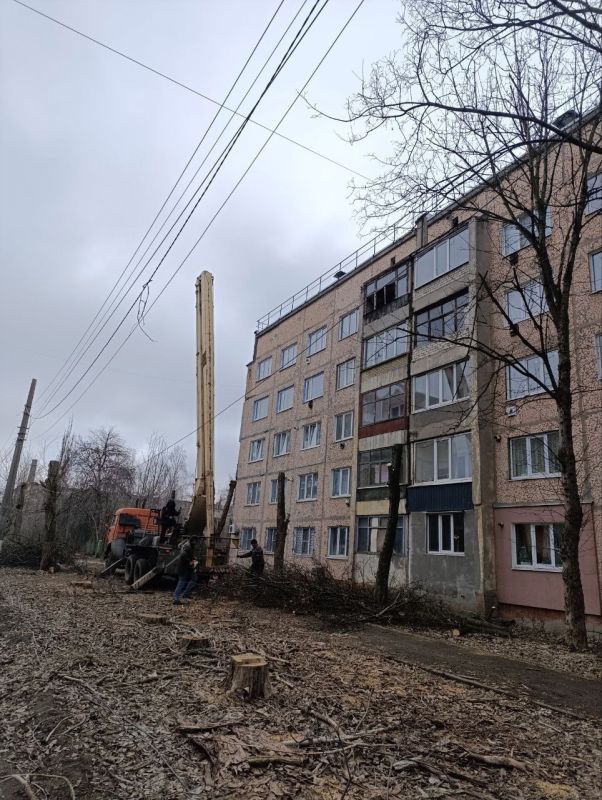 За период с 17 по 21 марта работниками МУП "ДЭРСУ" были выполнены следующие работы: За период с 17 по 21 марта работниками МУП "ДЭРСУ" были выполнены следующие работы: