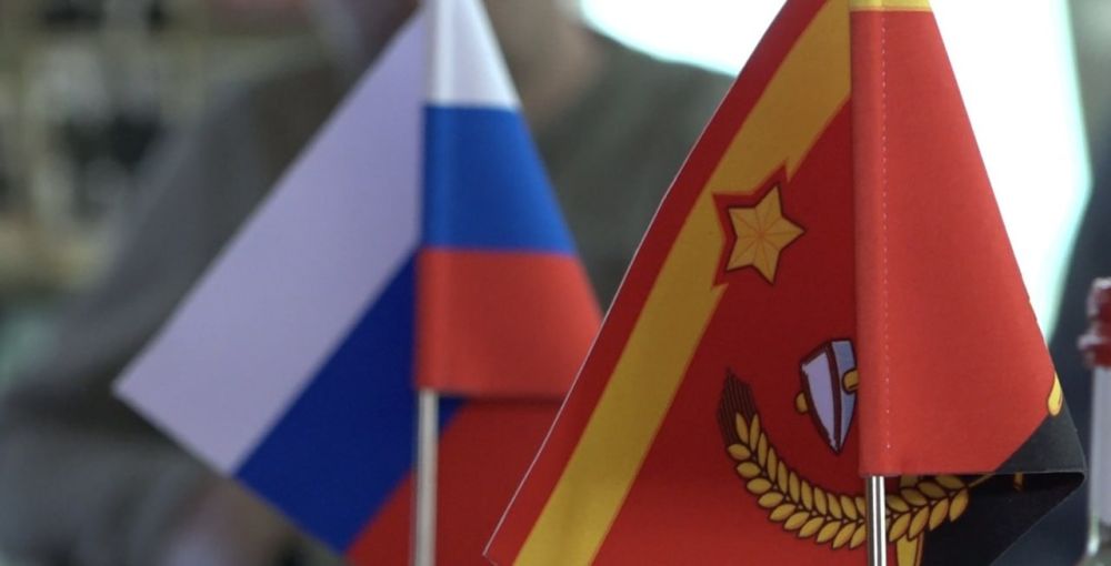 В музее «Молодая гвардия» прошла рабочая встреча представителей Тюменской городской Думы с депутатами Совета Краснодонского муниципального округа В музее «Молодая гвардия» прошла рабочая встреча представителей Тюменской городской Думы с депутатами Совета Краснодонского муниципального округа