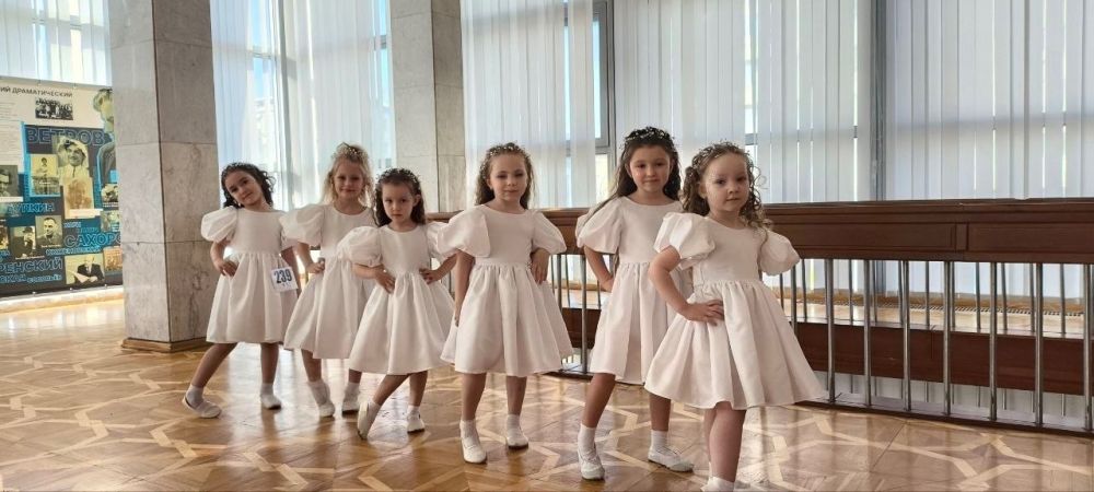 Первое почётное место на Межрегиональном рейтинговом фестивале занял хореографический коллектив Лутугинского округа Первое почётное место на Межрегиональном рейтинговом фестивале занял хореографический коллектив Лутугинского округа