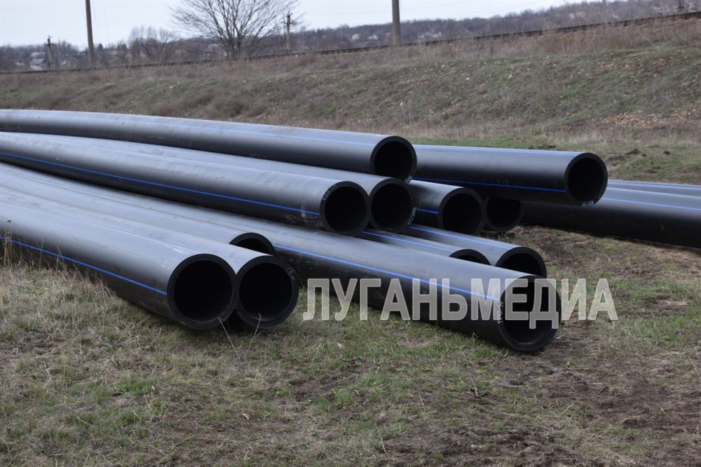 Сотрудники ГУП ЛНР «Лугансквода» и специалисты из региона-шефа Калужской области проводят замену участка напорного коллектора Сотрудники ГУП ЛНР «Лугансквода» и специалисты из региона-шефа Калужской области проводят замену участка напорного коллектора