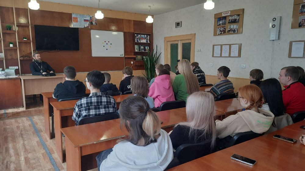 В Ровеньковском технико-экономическом колледже прошли мероприятия, в рамках Недели правовых знаний В Ровеньковском технико-экономическом колледже прошли мероприятия, в рамках Недели правовых знаний