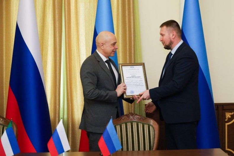 Народный Совет ЛНР заключил соглашение о межпарламентском сотрудничестве с Верховным Советом Республики Хакасия Народный Совет ЛНР заключил соглашение о межпарламентском сотрудничестве с Верховным Советом Республики Хакасия
