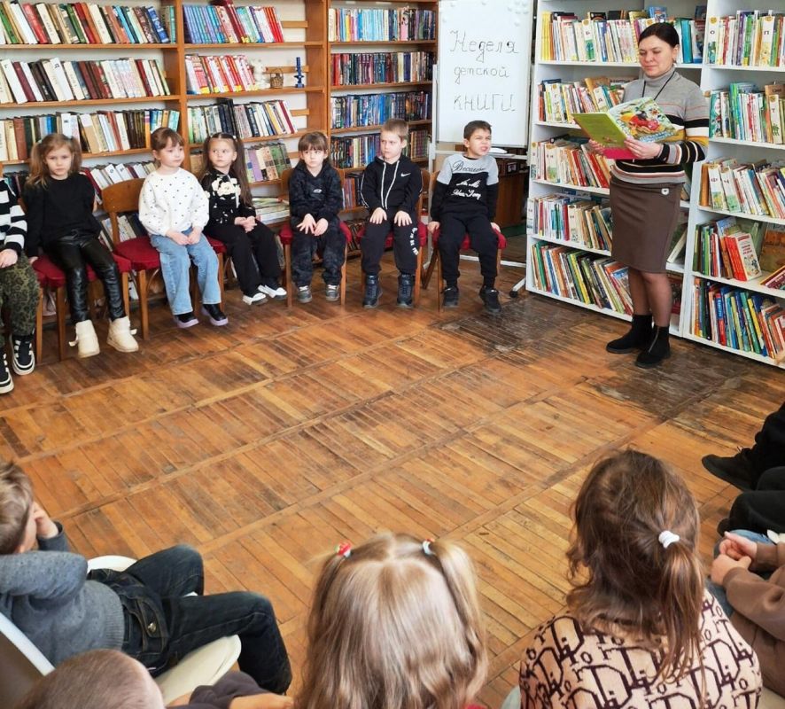 Неделя детской книги: мероприятия в Краснодонских библиотеках Неделя детской книги: мероприятия в Краснодонских библиотеках