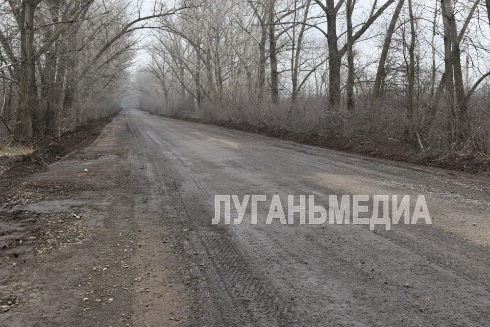 В Новопсковском муниципальном округе продолжаются работы по ремонту автомобильных дорог Ганусовка – Новороссошь, Новопокровка – Танюшевка – Белолуцк В Новопсковском муниципальном округе продолжаются работы по ремонту автомобильных дорог Ганусовка – Новороссошь, Новопокровка – Танюшевка – Белолуцк