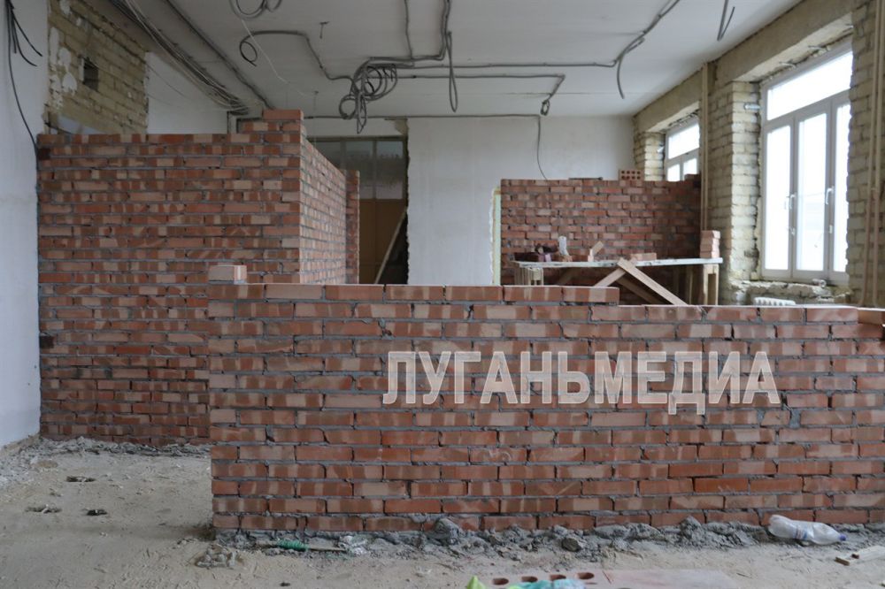Красноярский край продолжает восстановительные работы в Бирюковской средней школе Красноярский край продолжает восстановительные работы в Бирюковской средней школе