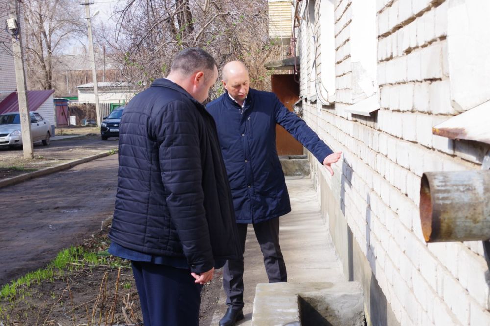 Сергей Крамаренко: Алтайский край продолжает восстанавливать МКД в Славяносербском округе Сергей Крамаренко: Алтайский край продолжает восстанавливать МКД в Славяносербском округе