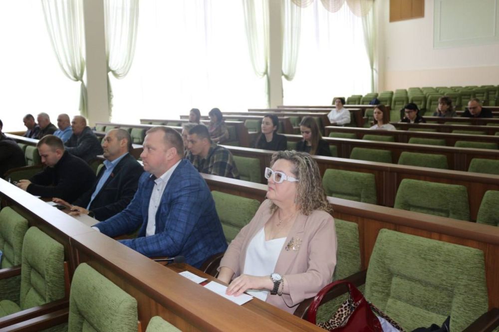 Под председательством Виктории Сошиной состоялось XXVI заседание Совета Антрацитовского муниципального округа Под председательством Виктории Сошиной состоялось XXVI заседание Совета Антрацитовского муниципального округа
