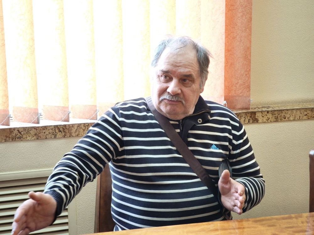 Евгений Морозов: Встречи с семьями брянковчан - погибших участников специальной военной операции и защитников, павших в боях 2014 года, провожу регулярно Евгений Морозов: Встречи с семьями брянковчан - погибших участников специальной военной операции и защитников, павших в боях 2014 года, провожу регулярно