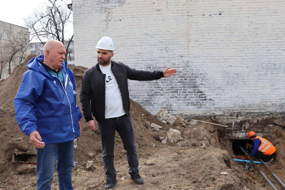Третий год на территории Северодонецка работают две аварийно-восстановительные бригады из Пермского края Третий год на территории Северодонецка работают две аварийно-восстановительные бригады из Пермского края
