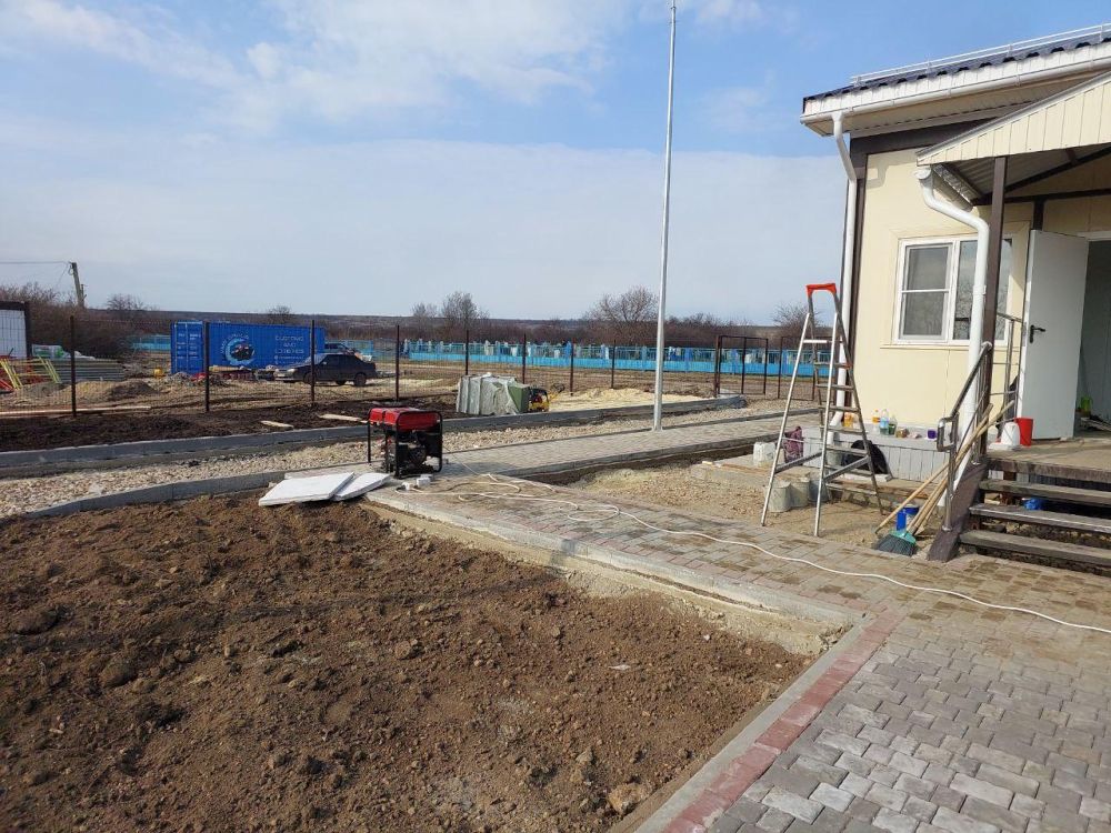 Подводка воды ведется к ФАПу в с. Зелековка Подводка воды ведется к ФАПу в с. Зелековка