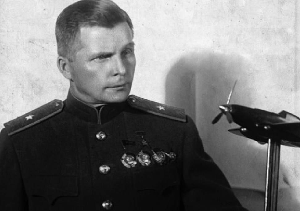 Оружие Победы: штурмовик Ил-2 Оружие Победы: штурмовик Ил-2