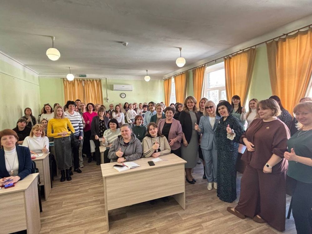 Инна Швенк: По инициативе Уполномоченного по правам ребенка в ЛНР для педагогов республики провели двухдневный очный интенсив Инна Швенк: По инициативе Уполномоченного по правам ребенка в ЛНР для педагогов республики провели двухдневный очный интенсив