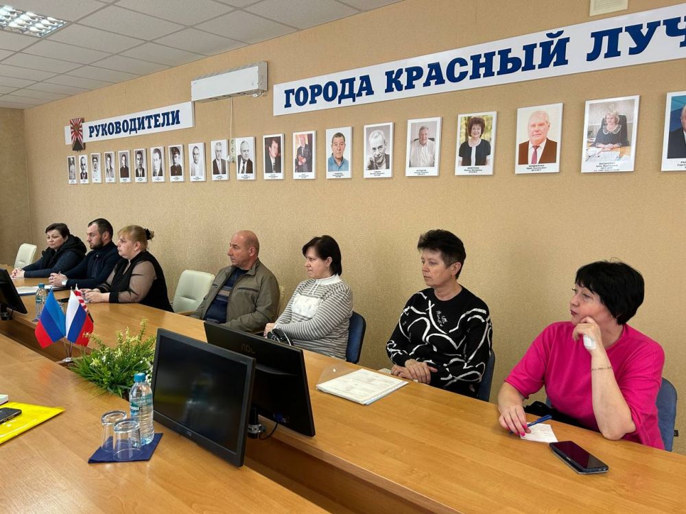 Сергей Соловьев: Сегодня провел встречу с семьями наших героев – участников специальной военной операции, отдавших жизни за Родину Сергей Соловьев: Сегодня провел встречу с семьями наших героев – участников специальной военной операции, отдавших жизни за Родину