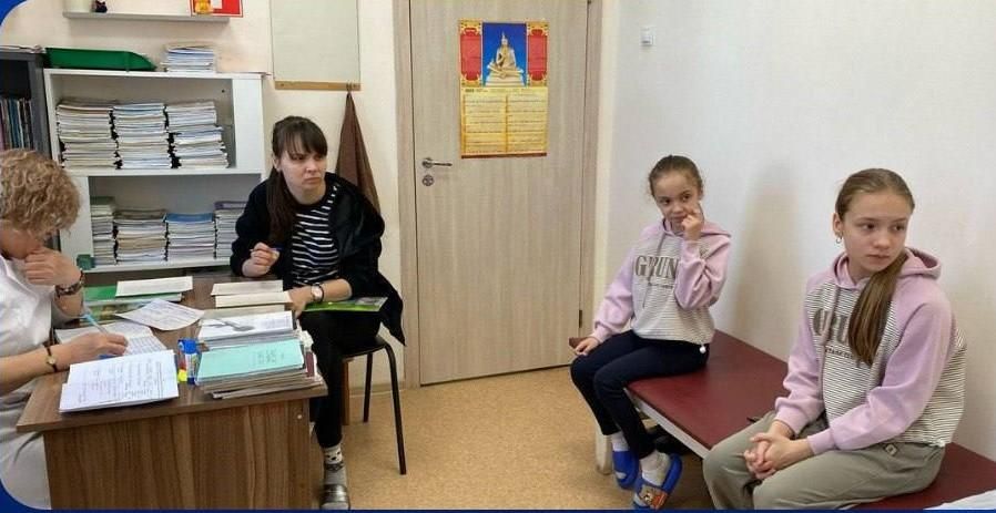 Очередная группа ребят из Антрацитовского округа получает помощь в реабилитационном центре для детей и подростков с ограниченными возможностями Калмыкии Очередная группа ребят из Антрацитовского округа получает помощь в реабилитационном центре для детей и подростков с ограниченными возможностями Калмыкии