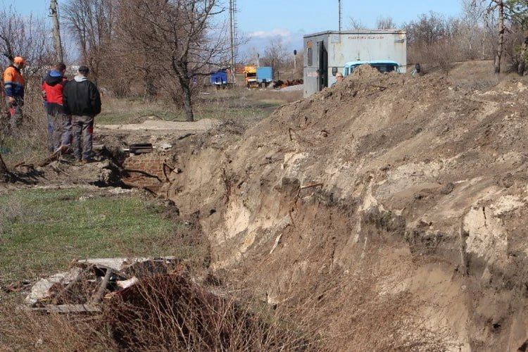 В Забиркино ЛНР после трёх лет восстановят водоснабжение В Забиркино ЛНР после трёх лет восстановят водоснабжение