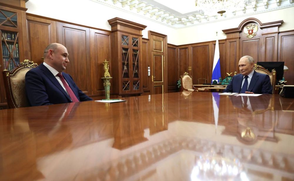 Президент России Владимир Путин назначил выпускников ВШГУ Президентской академии врио губернатора Президент России Владимир Путин назначил выпускников ВШГУ Президентской академии врио губернатора