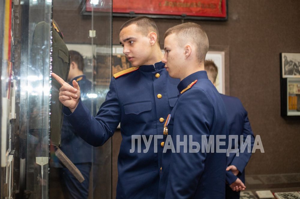 Луганская академия СК РФ получила архив, посвященный работе советских военных следователей Луганская академия СК РФ получила архив, посвященный работе советских военных следователей