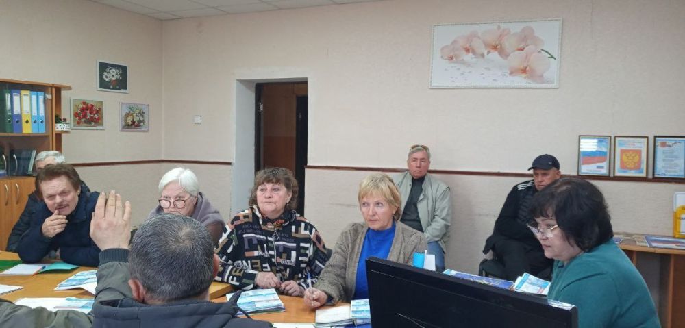 27.03.2025 г. в Передельском отделе жизнеобеспечения состоялась встреча с председателями СНТ ,на которой были рассмотрены вопросы: 27.03.2025 г. в Передельском отделе жизнеобеспечения состоялась встреча с председателями СНТ ,на которой были рассмотрены вопросы: