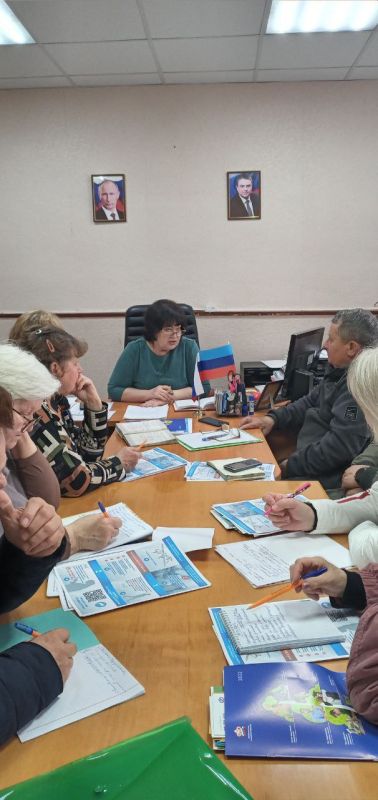 27.03.2025 г. в Передельском отделе жизнеобеспечения состоялась встреча с председателями СНТ ,на которой были рассмотрены вопросы: 27.03.2025 г. в Передельском отделе жизнеобеспечения состоялась встреча с председателями СНТ ,на которой были рассмотрены вопросы:
