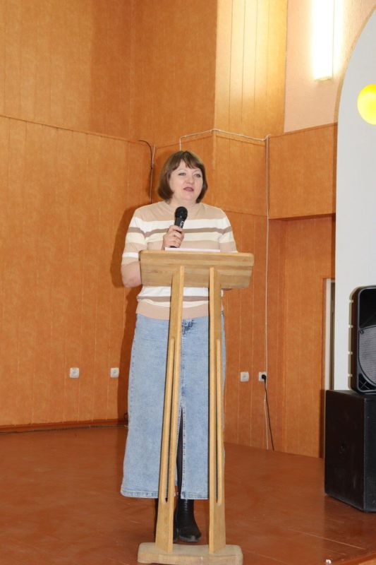 Городское родительское собрание на тему «Психолого-педагогическое просвещение родителей по профориентации и профессиональному самоопределению обучающихся» прошло в Ровеньковском колледже ЛГПУ Городское родительское собрание на тему «Психолого-педагогическое просвещение родителей по профориентации и профессиональному самоопределению обучающихся» прошло в Ровеньковском колледже ЛГПУ