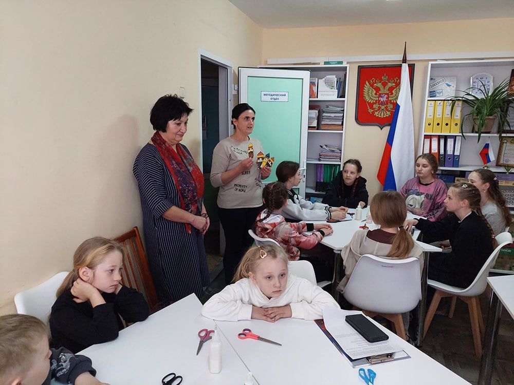Стартовала реализация проекта «Театр на колесах «Сказочный рейс» Стартовала реализация проекта «Театр на колесах «Сказочный рейс»