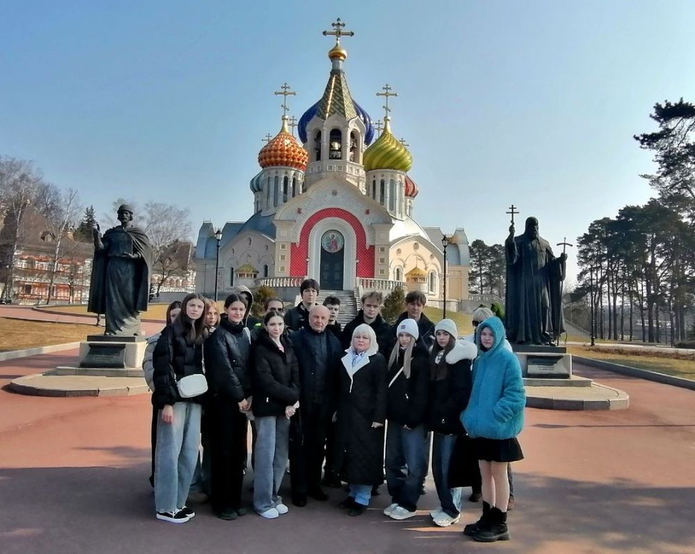 Москва глазами молодежи: краснодонские школьники вернулись из увлекательной поездки в столицу Москва глазами молодежи: краснодонские школьники вернулись из увлекательной поездки в столицу