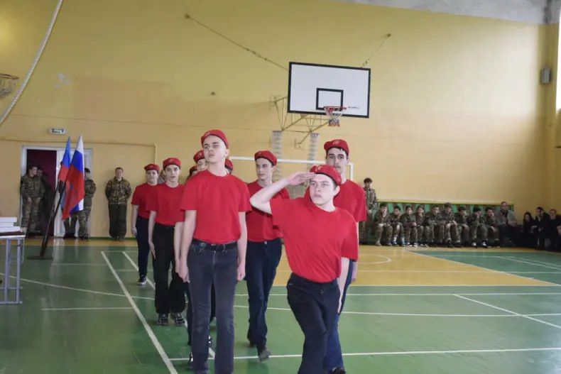 В Перевальске состоялся муниципальный этап старшей возрастной группы Всероссийской военно-патриотической игры «Зарница 2.0»! В Перевальске состоялся муниципальный этап старшей возрастной группы Всероссийской военно-патриотической игры «Зарница 2.0»!