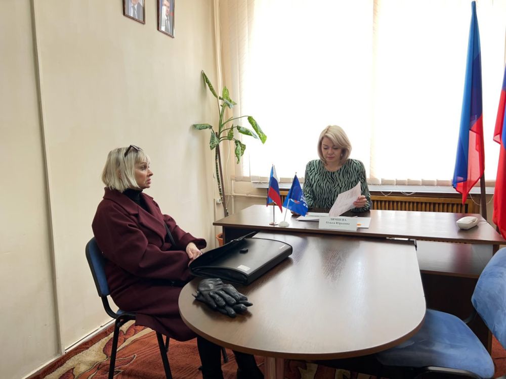 Первый заместитель главы Администрации городского округа муниципальное образование городской округ город Красный Луч Ольга Лямцева провела личный прием граждан Первый заместитель главы Администрации городского округа муниципальное образование городской округ город Красный Луч Ольга Лямцева провела личный прием граждан