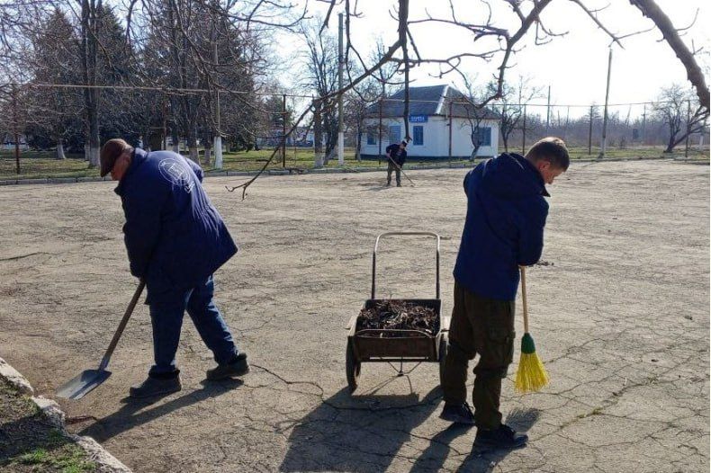 «Благоустройство территории – это поддержание и улучшение санитарного и эстетического состояния территории» «Благоустройство территории – это поддержание и улучшение санитарного и эстетического состояния территории»
