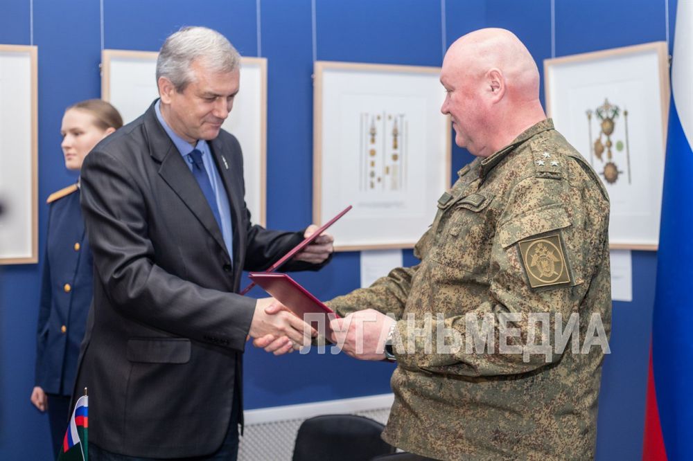 Луганская академия СК РФ получила архив, посвященный работе советских военных следователей Луганская академия СК РФ получила архив, посвященный работе советских военных следователей