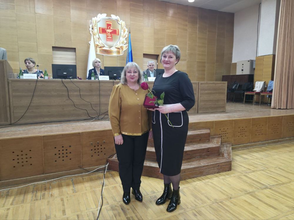 Сергей Колягин: В ходе итоговой коллегии Министерства здравоохранения Луганской Народной Республики был отмечен и представитель сферы здравоохранения нашего городского округа Сергей Колягин: В ходе итоговой коллегии Министерства здравоохранения Луганской Народной Республики был отмечен и представитель сферы здравоохранения нашего городского округа