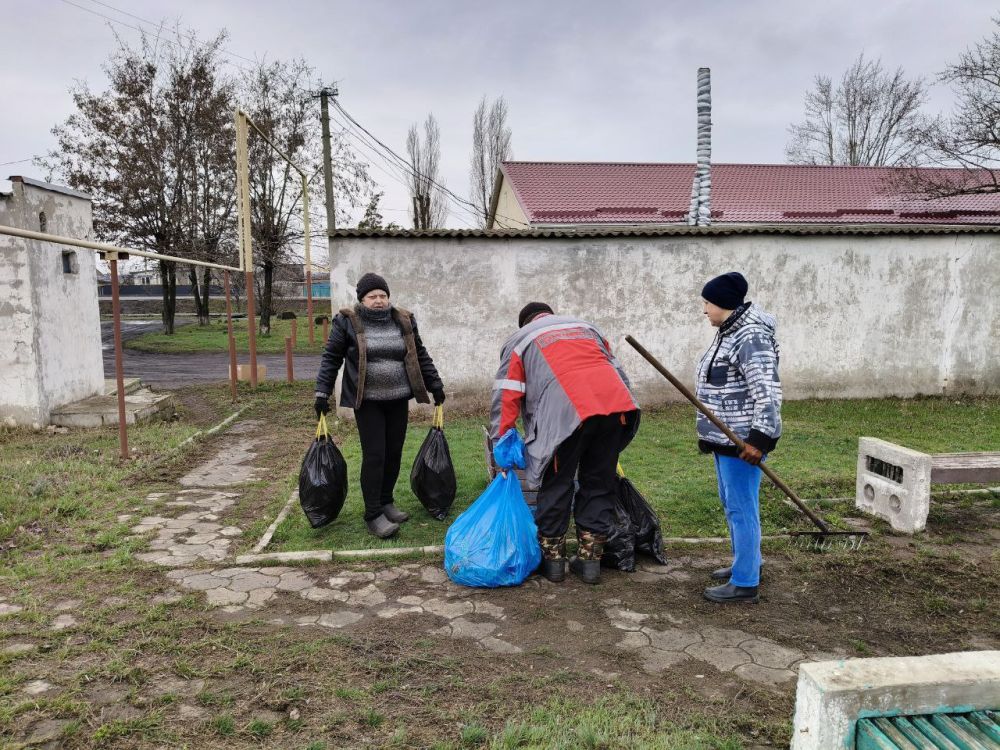Согласно Указу Главы Луганской Народной Республики в регионе с 29 марта объявлена акция «Чистая Республика – 2025», направленная на улучшение экологического состояния и благоустройство населенных пунктов Согласно Указу Главы Луганской Народной Республики в регионе с 29 марта объявлена акция «Чистая Республика – 2025», направленная на улучшение экологического состояния и благоустройство населенных пунктов