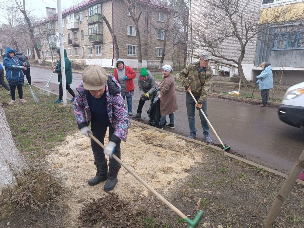 Согласно Указу Главы Луганской Народной Республики в регионе с 29 марта объявлена акция «Чистая Республика – 2025», направленная на улучшение экологического состояния и благоустройство населенных пунктов Согласно Указу Главы Луганской Народной Республики в регионе с 29 марта объявлена акция «Чистая Республика – 2025», направленная на улучшение экологического состояния и благоустройство населенных пунктов