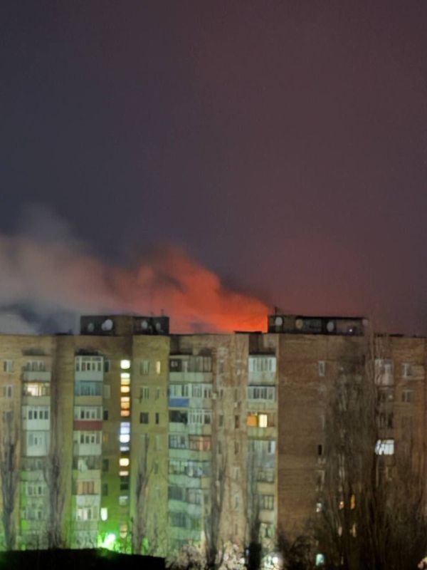 Сообщается о взрывах в Луганске Сообщается о взрывах в Луганске