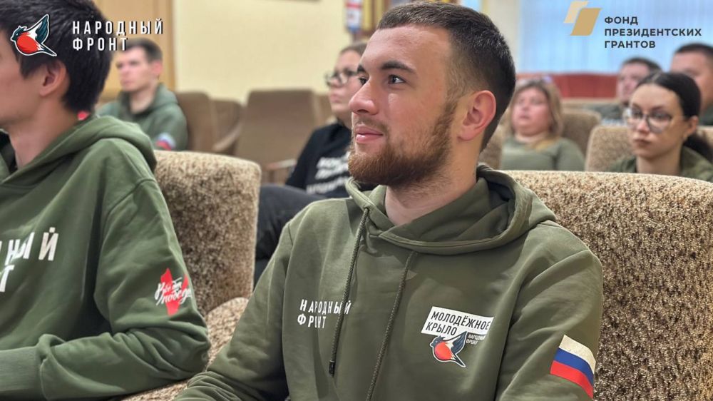 В штабе Молодежки Народного Фронта прошла важная и актуальная лекция по тактической медицине В штабе Молодежки Народного Фронта прошла важная и актуальная лекция по тактической медицине