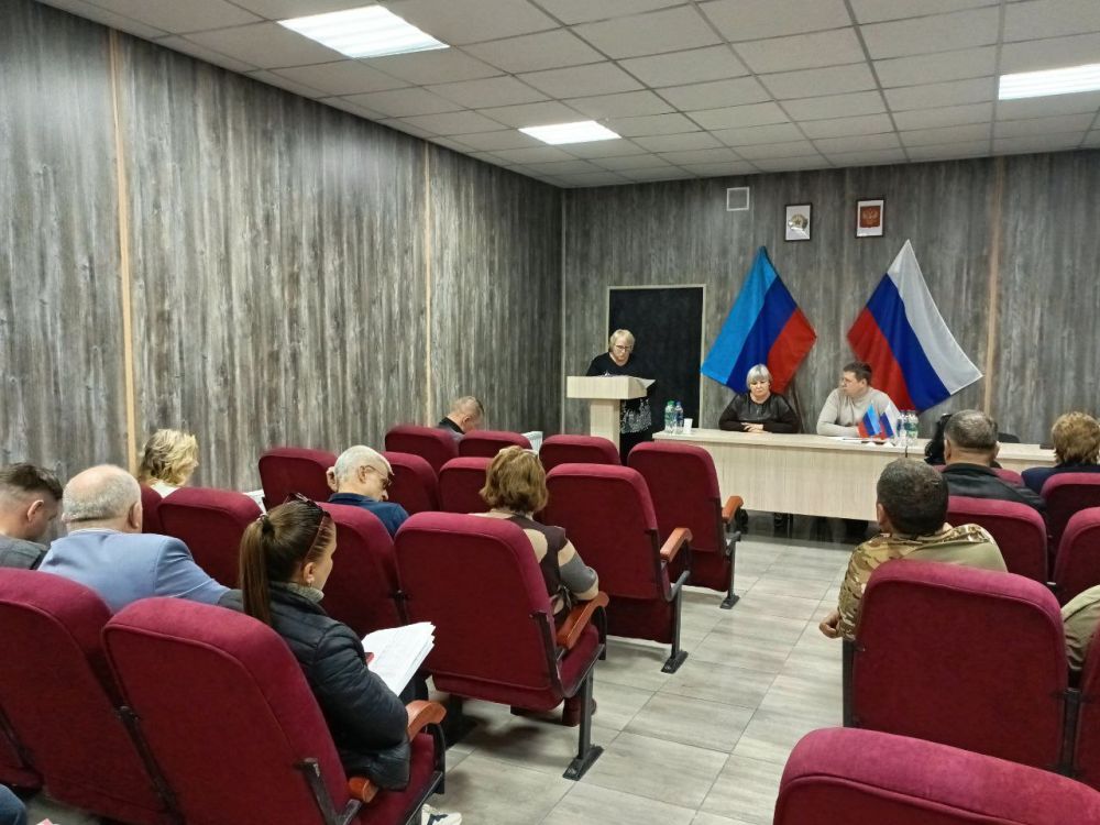 Состоялось заседание постоянной комиссии Совета городского округа муниципальное образование городской округ город Лисичанск Луганской Народной Республики по бюджетной, финансовой, налоговой и имущественной политике Состоялось заседание постоянной комиссии Совета городского округа муниципальное образование городской округ город Лисичанск Луганской Народной Республики по бюджетной, финансовой, налоговой и имущественной политике