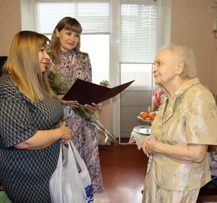 Виктория Сошина: 80 лет жизни - целая эпоха, полная трудовых свершений, семейных радостей и личных достижений Виктория Сошина: 80 лет жизни - целая эпоха, полная трудовых свершений, семейных радостей и личных достижений
