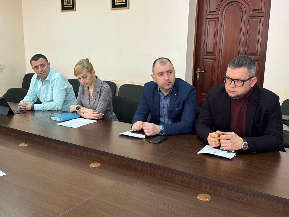 В ЛНР разработают закон о спецрежиме налогообложения для малого бизнеса В ЛНР разработают закон о спецрежиме налогообложения для малого бизнеса